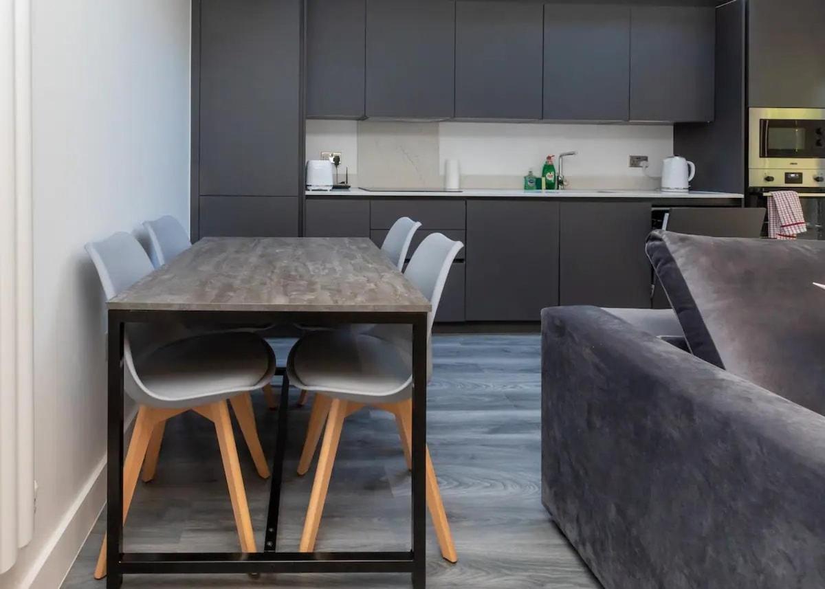 ロンドンStylish 2-Bed Flat In The Heart Of West Hampsteadアパートメント エクステリア 写真